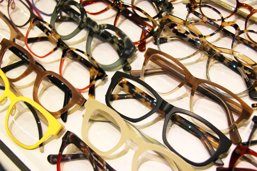 Services Eyewear